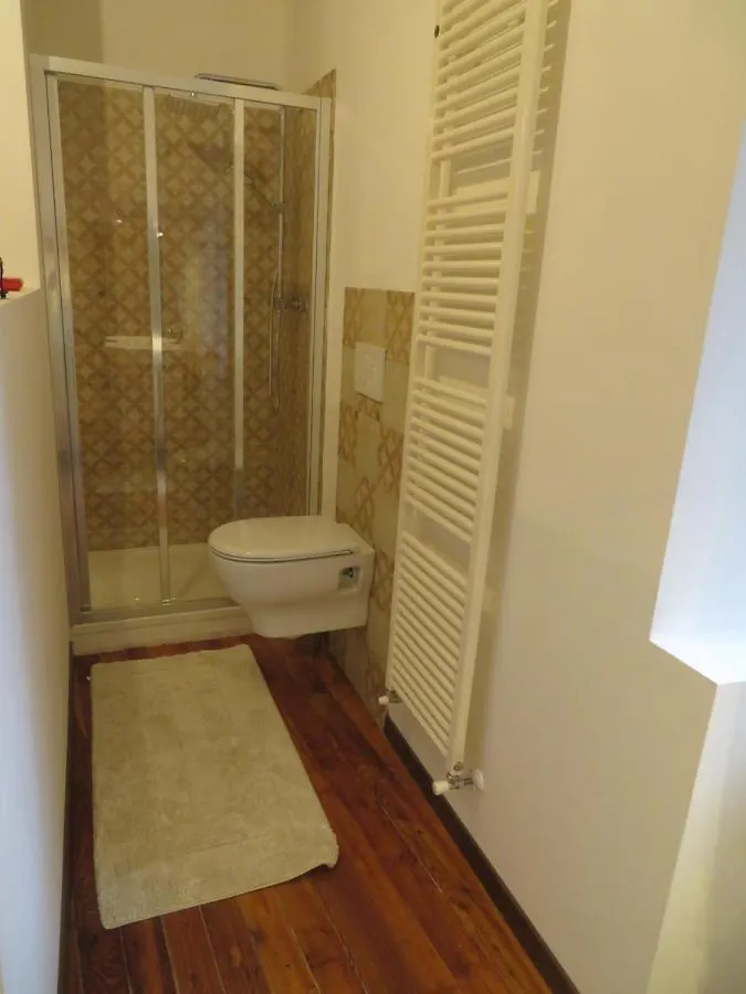 Apartment Appartamento Silu Sala Comacina Italy